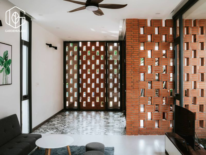 thiết kế nhà vườn đẹp xây bằng gạch đỏ